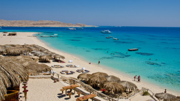 Mahmya Giftun Island sunset with snorkeling cruise and beach in Hurghada